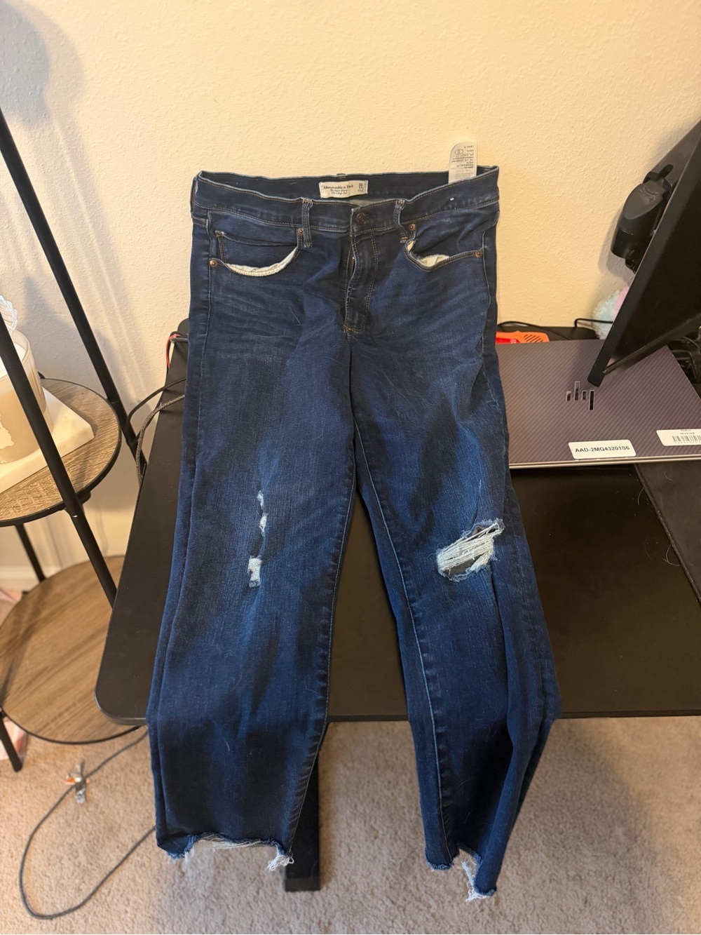 Abercrombie & Fitch women’s Dark Blue Super Skinny Jeans - Picture 2 of 5